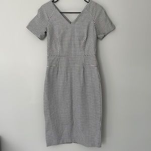 Banana Republic Short Sleeve Plaid Pencil Dress